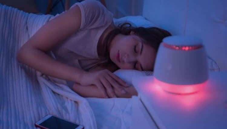 5 Aroma Essential Oil Ini Bikin Tidur Lebih Nyenyak